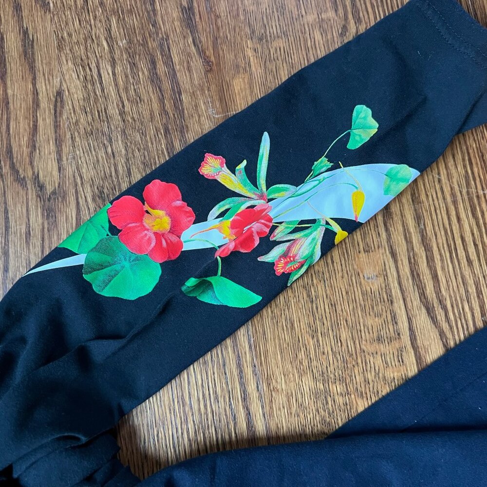 EUC Nike Black Hyper Femme Floral Logo High Rise Leggings Sz S - Picture 7 of 11